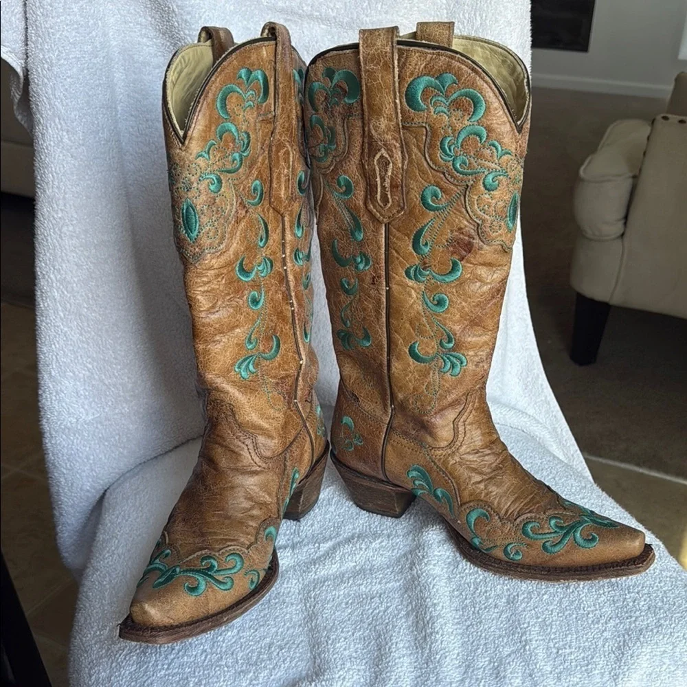 Corral Brown and Green Western Boots